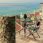 Taurus Costa Dei Monaci Tropea * Parghelia