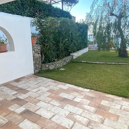 Taurus Costa Dei Monaci Tropea * Parghelia