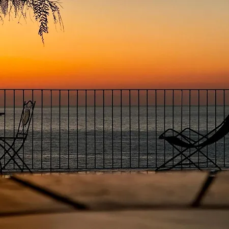 Taurus Costa Dei Monaci Tropea