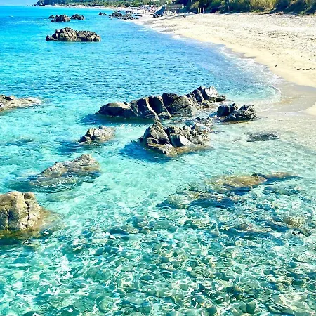 Taurus Costa Dei Monaci Tropea *