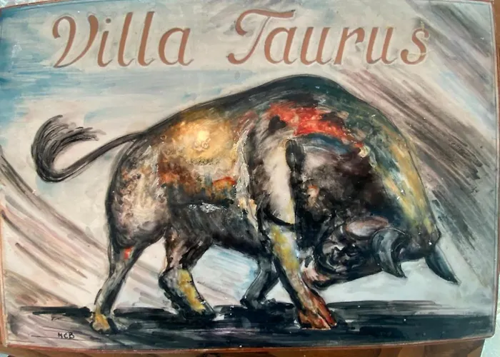 Taurus Costa Dei Monaci Tropea ヴィラ